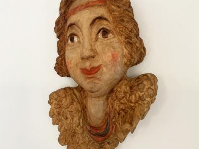 VLADIMÍR MORÁVEK, ANJEL 1b, drevorezba s maľbou, v/š/h 30/15/5 cm, 250 EUR